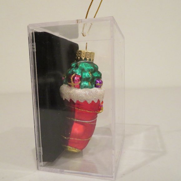 Christmas Glass Ornament Stocking Handcrafted by Unique Treasure Box Keepsake - Picture 5 of 6